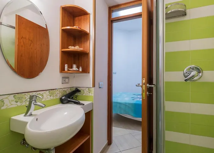 Shore By Interhome *