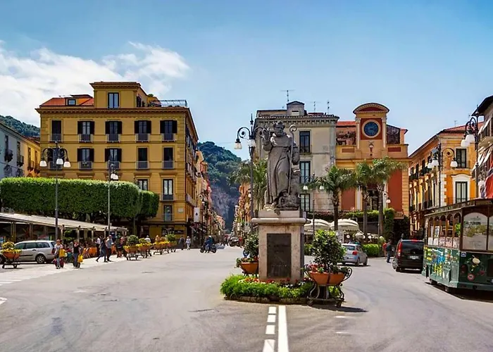 Shore By Interhome * Sorrento