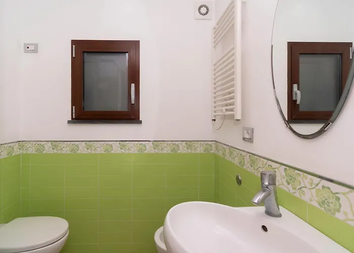 Shore By Interhome *