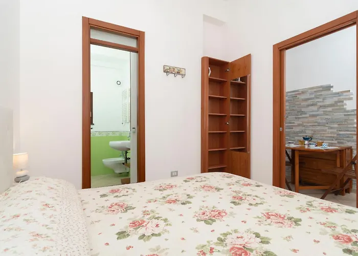 Apartment Shore By Interhome Sorrento